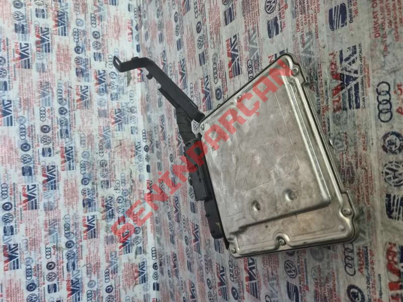 03L906012AF - MOTOR KONTROL UNITESI