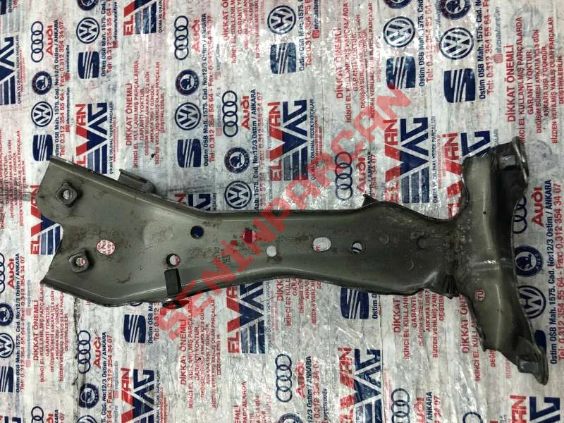 8V0821135A - CAMURLUK BRAKETI SOL