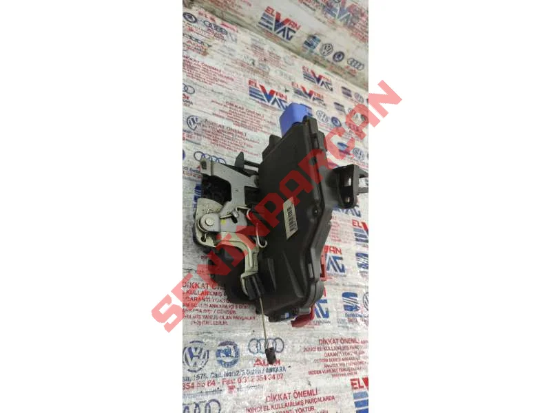 7L0839015 - KAPI KILIDI