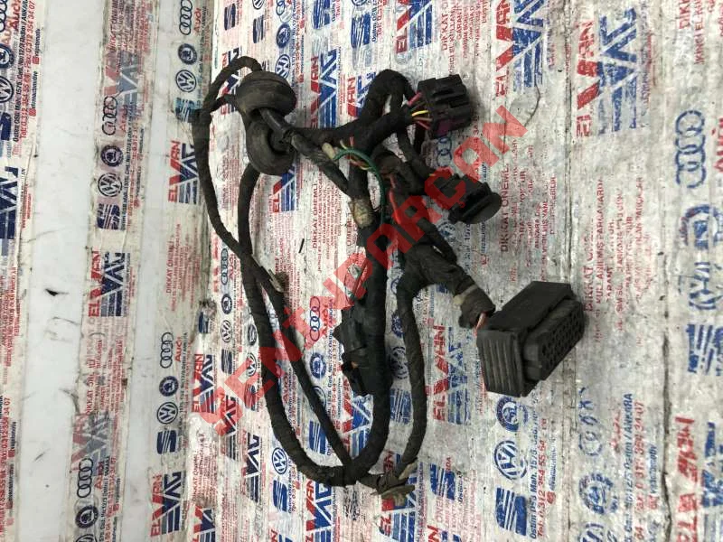 3B0972712 - KABLO SOKETI