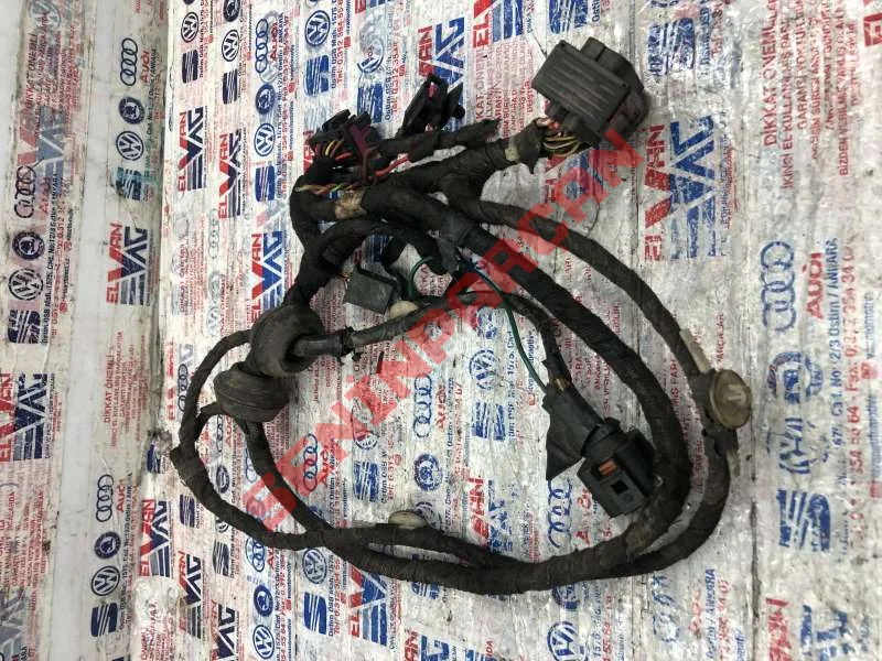 3B0972712 - KABLO SOKETI