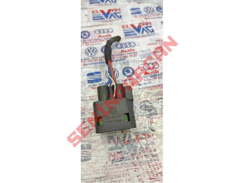 3C0973721 - KABLO SOKETI