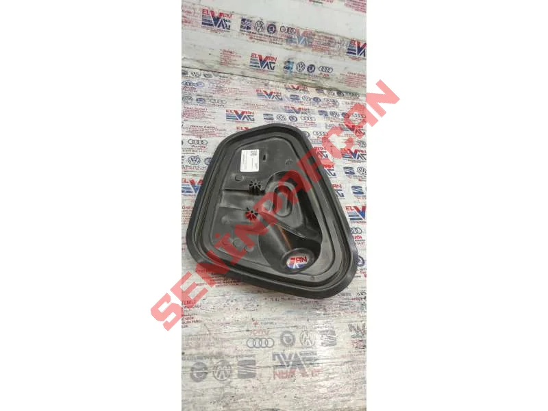 8W0839915 - KAPI IÇ SACININ KORUYUCUSU