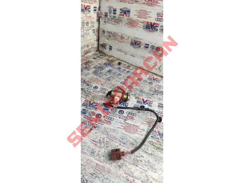 04L131113P - ADBLUE ENJEKTORU