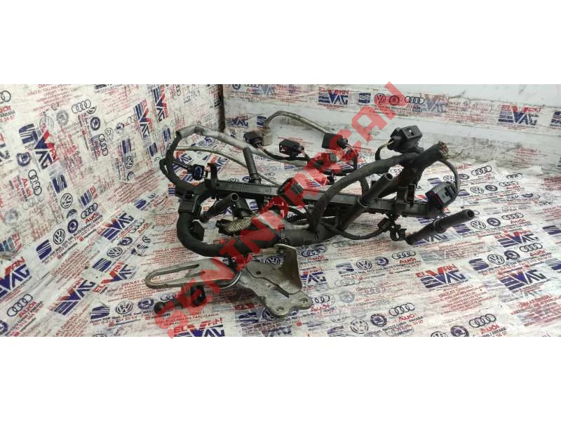 4H0973703 - KABLO SOKETI