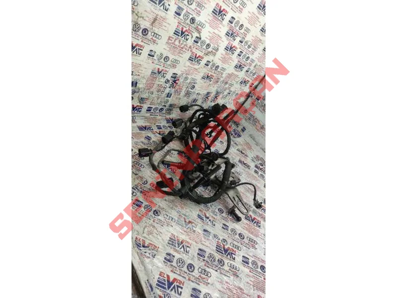 4H0973703 - KABLO SOKETI