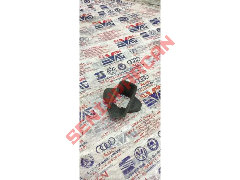 8K0837923B - KAPI KILIDI