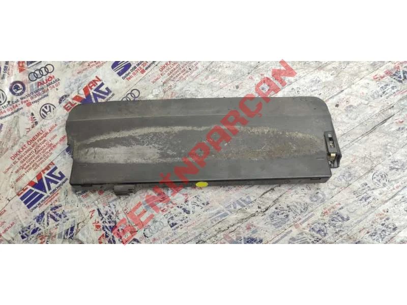 3C8945087 - STOP LAMBASI IC