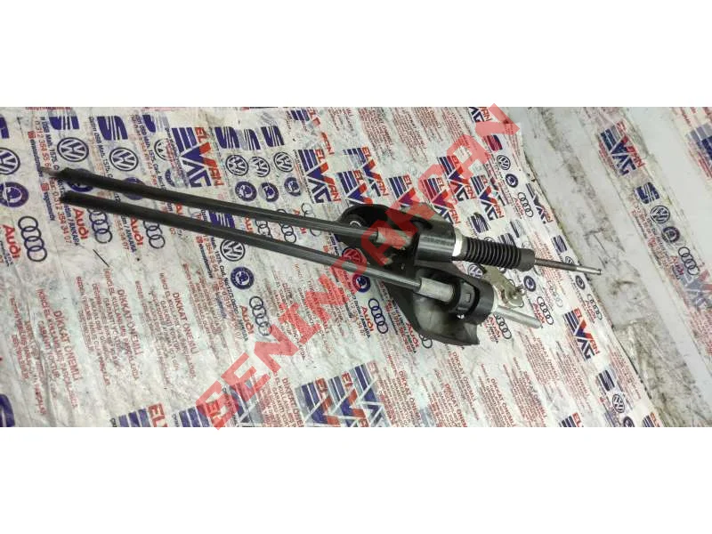 2Q0711789 - MANUEL VITES SEÇME MEKANİZMASI KABLO BRAKETİ