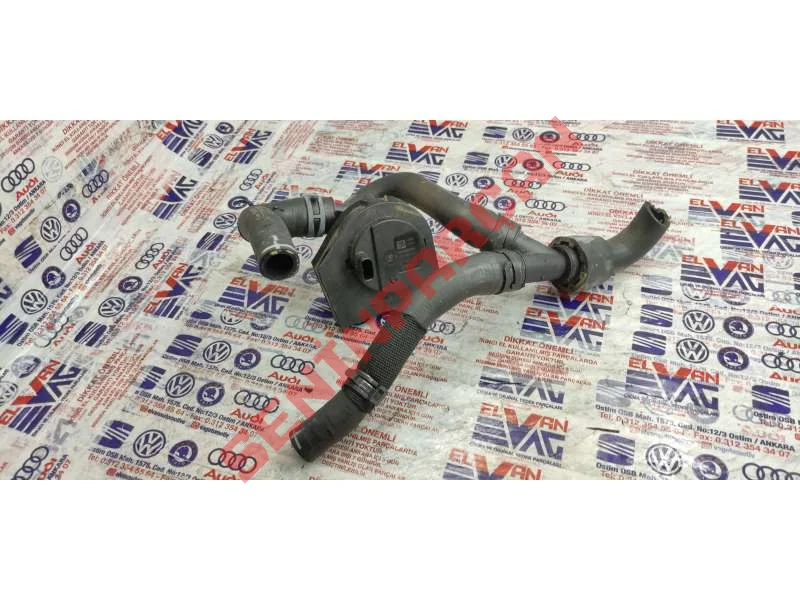 5Q0122051ET - KUEHLMITTELSCHLAUCH R U