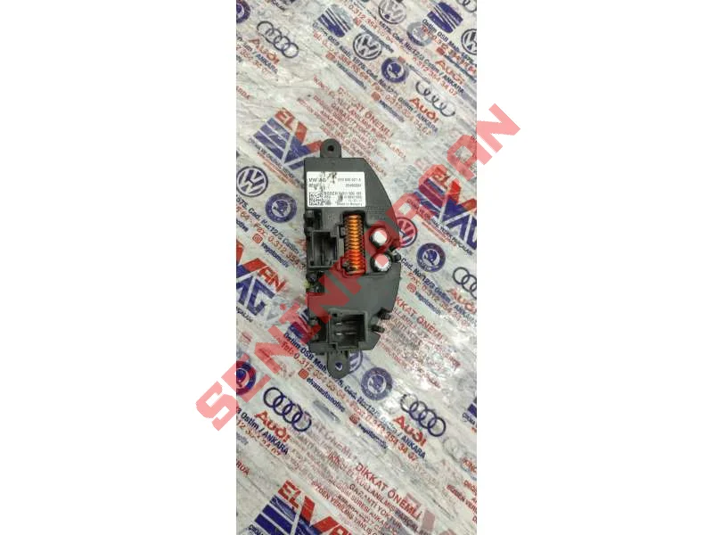 8T0820521A - FAN REGÜLATÖRÜ