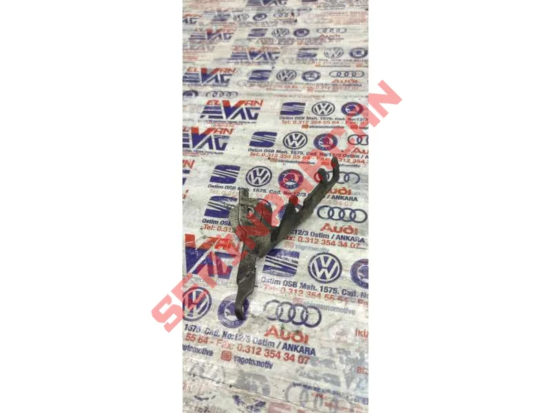 045971502B - SOKET MUHAFAZASI TUTUCUSU