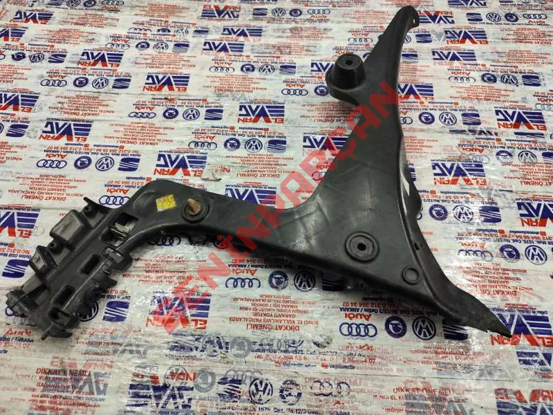 8P4807378B - TAMPON BRAKETI