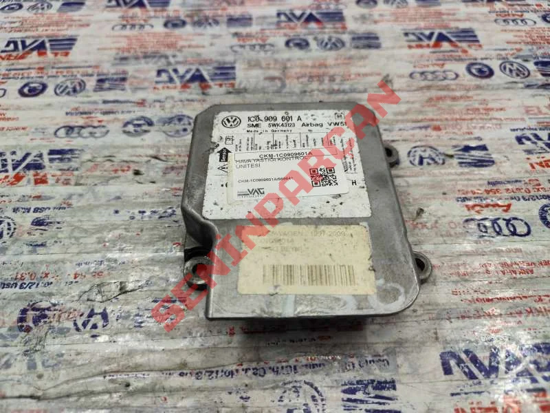 1C0909601A - HAVA YASTIĞI KONTROL ÜNİTESİ