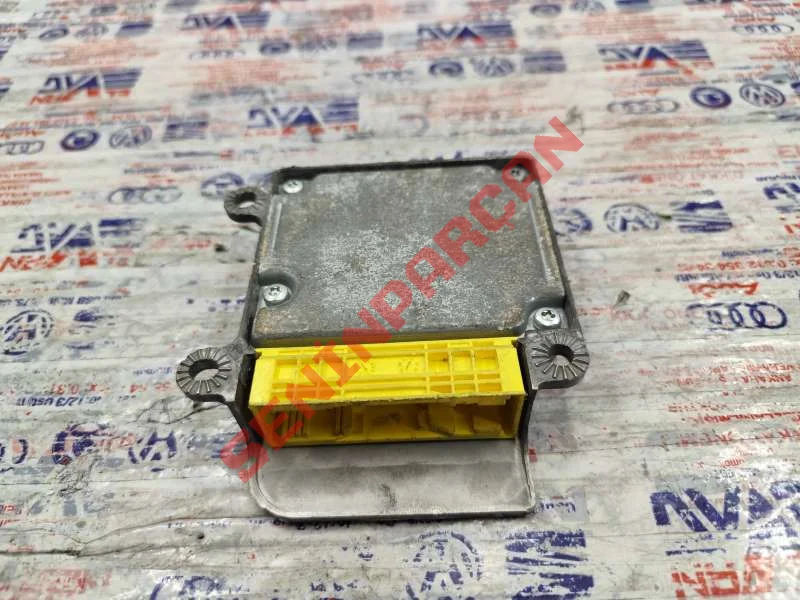 1C0909601A - HAVA YASTIĞI KONTROL ÜNİTESİ