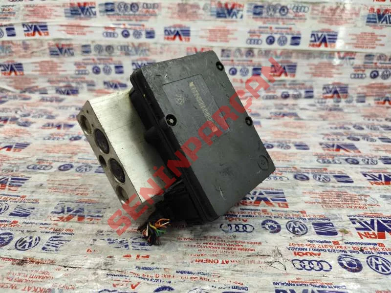 7L0614111F - KONTROL ÜNİTELİ ABS ÜNİTESİ