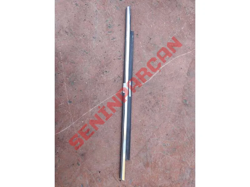 8V4853763 - SÜS ÇITASINA SAHIP CAM AĞIZ