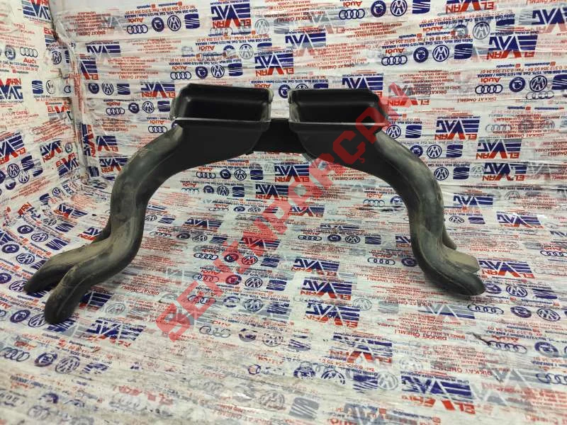 7E1819167 - AYAK BÖLMESI HAVA ÇIKIŞ KANALI