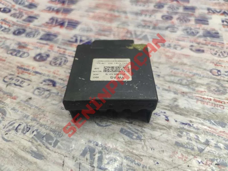 5Q0906121N - YAKIT POMPASI KONTROL UNITESI