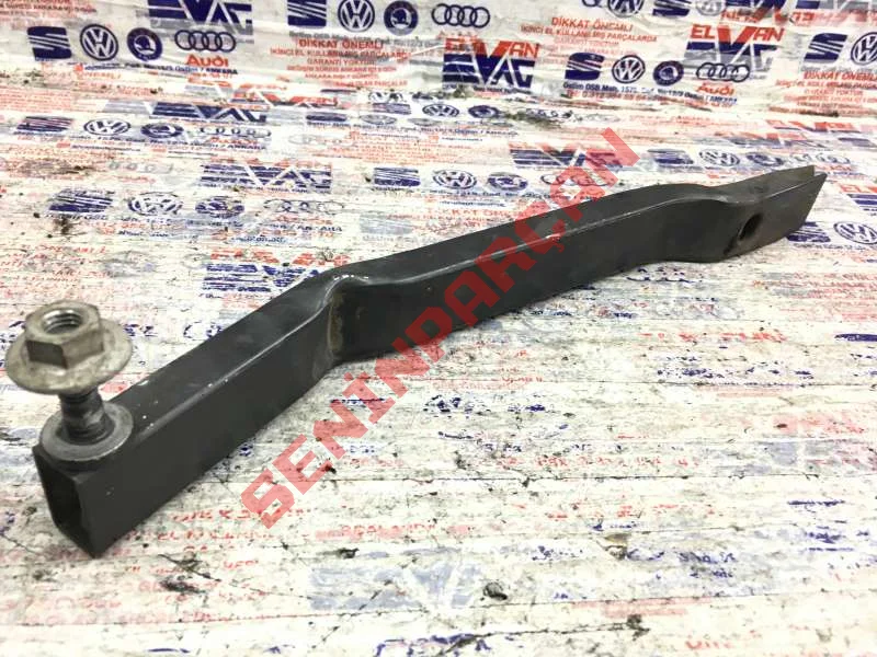 8R0805528A - ON PANEL