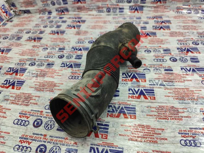 1J0129684G - BAGLANTI BORUSU