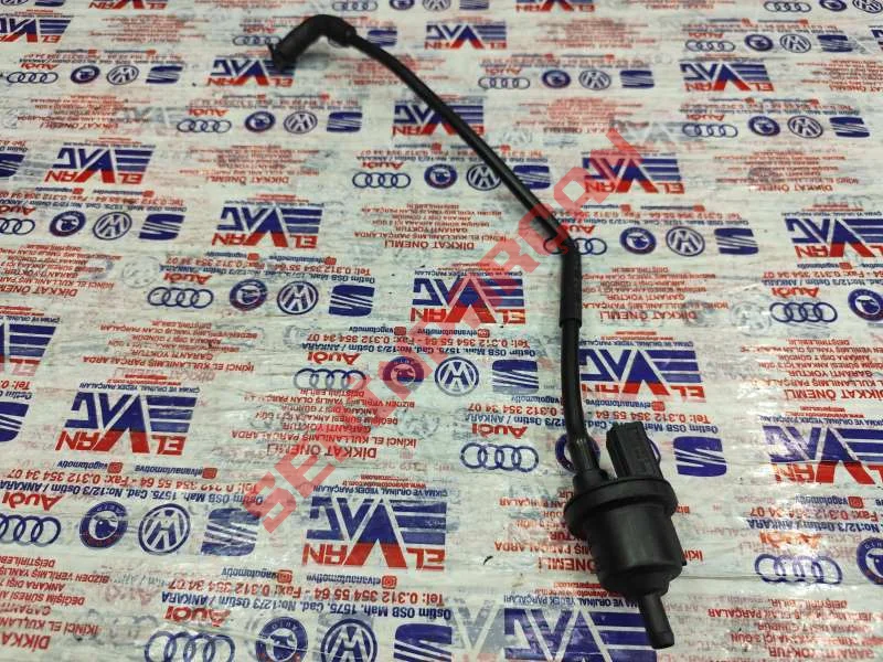 04C133366Q - BAGLANTI BORUSU