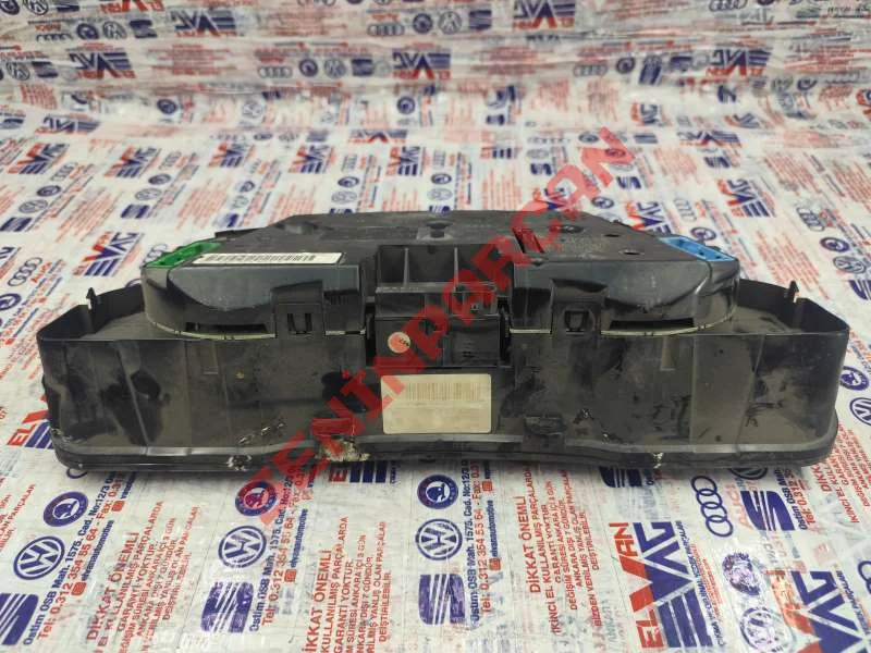 8D0919861F - GÖSTERGE TABLOSU