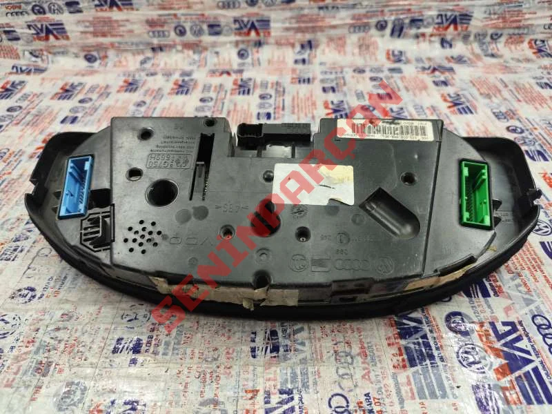 8L0919272C - DIŞ SICAKLIK GÖSTERGESİ