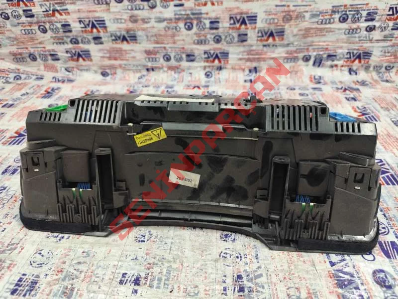 8E0920930S - GÖSTERGE TABLOSU