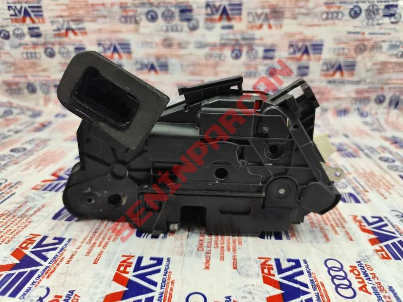 5E1837015A - KAPI KILIDI