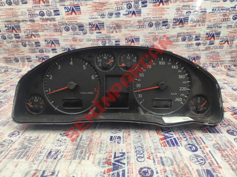 8D0920901G - GÖSTERGE TABLOSU