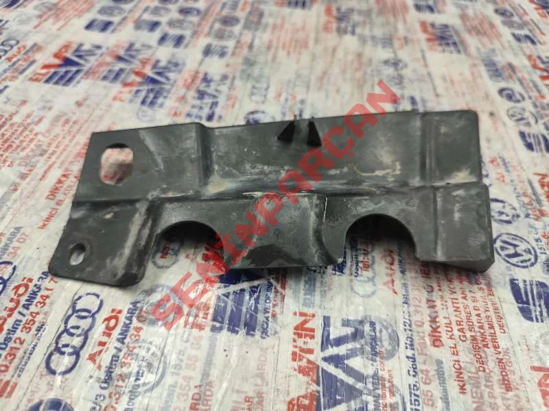 1T0805233A - ADAPTOR