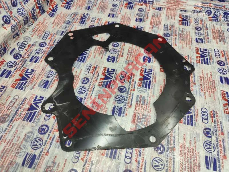 05E103551C - YAG KARTERI ALT PARCA