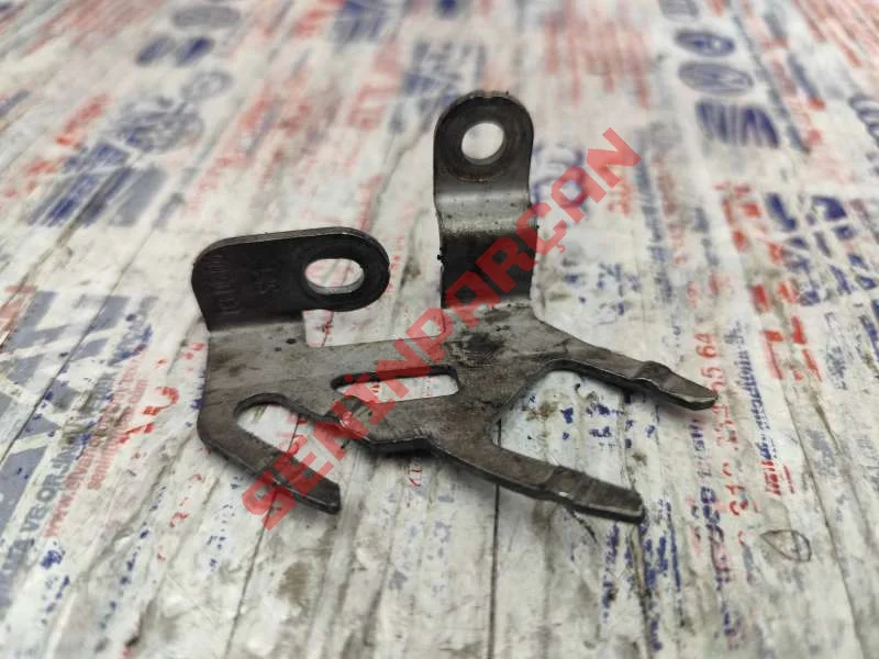 1K0971858AT - TESPIT PLAKASI