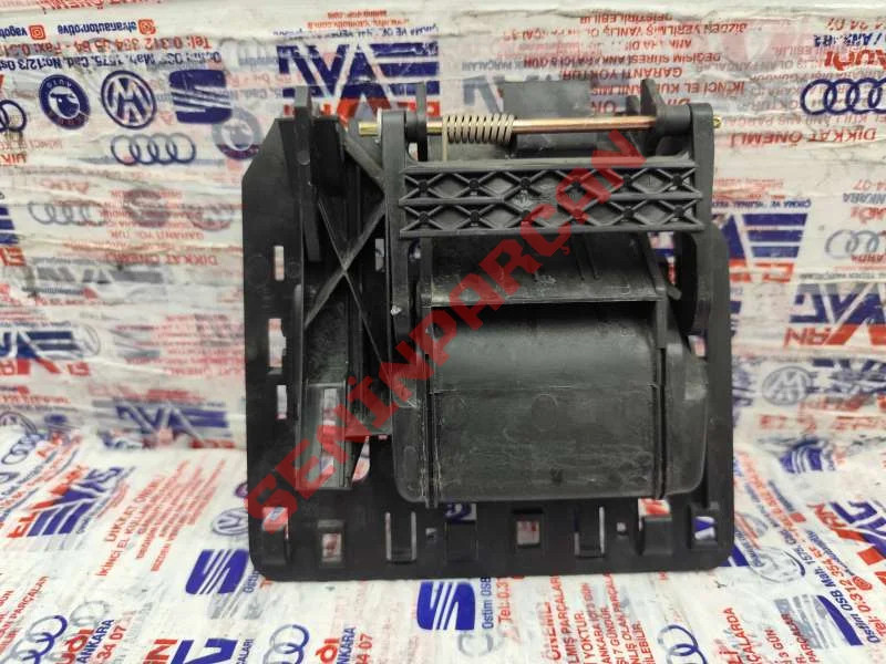 7H0829309C - İÇ KUMANDA