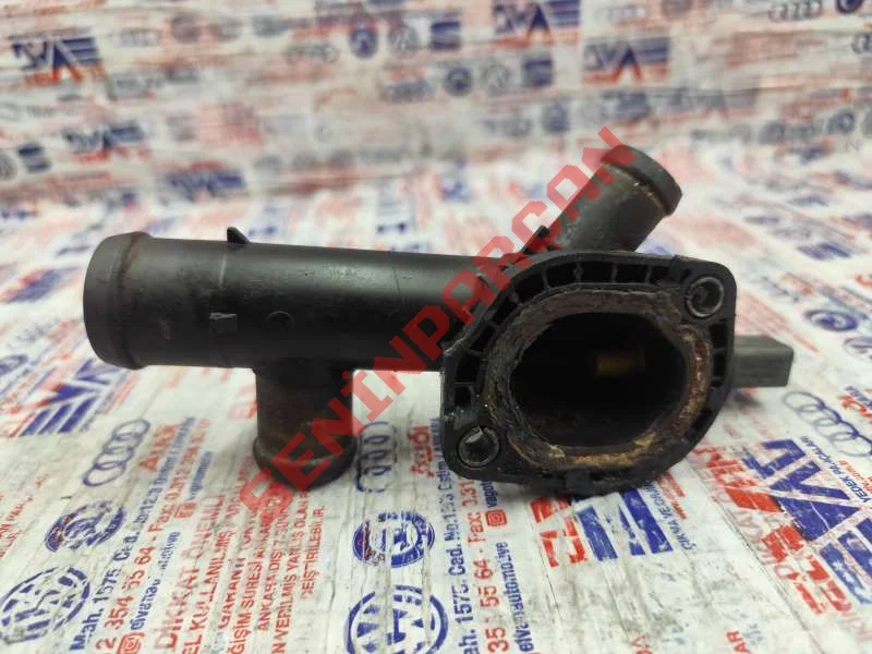 03L121131K - SU CIKIS FLANSI