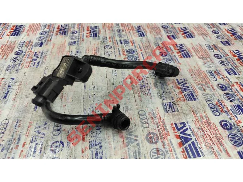 1K0612041KG - VAKUM BORUSU