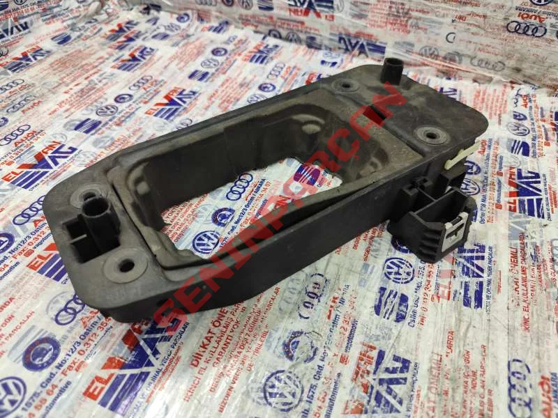 5G0863525A - TESPIT ELEMANI