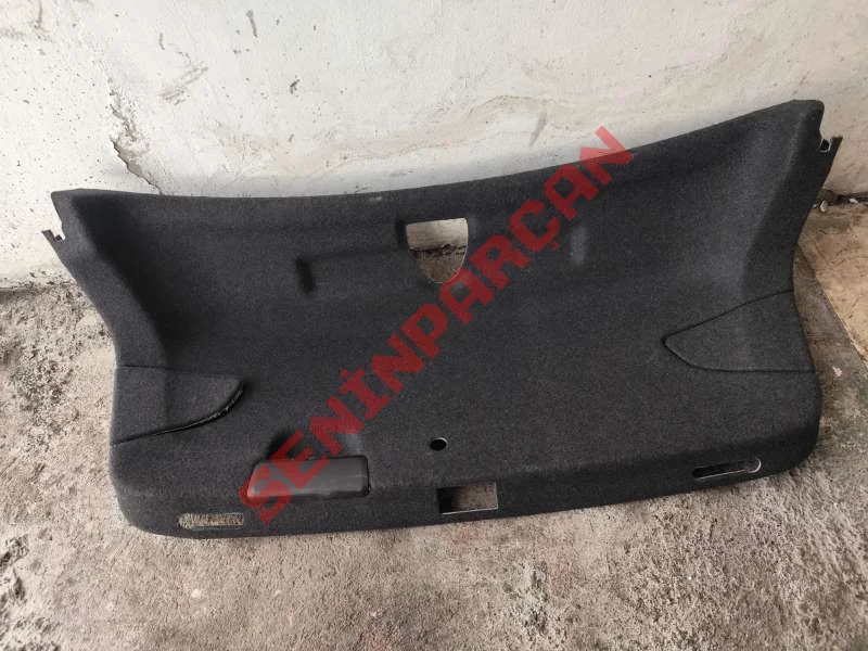 8W5867975M - BAGAJ KAPAĞI KAPLAMASI