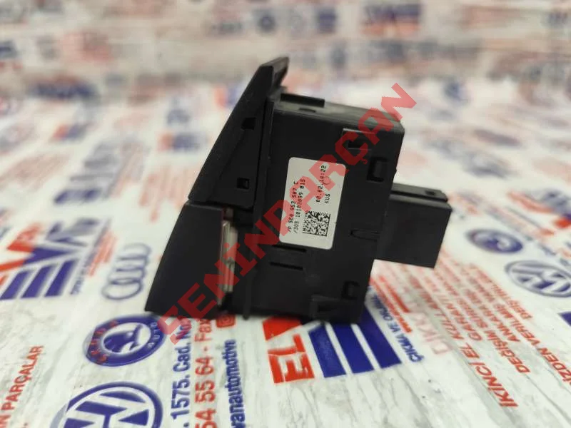 5E0953507C - DÖRTLÜ İKAZ LAMBASININ DÜĞMESİ