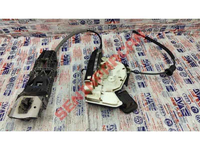 5K4839015R - KAPI KILIDI