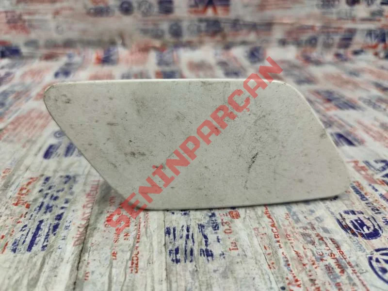 8V3955276B - KORUMA KAPAĞI