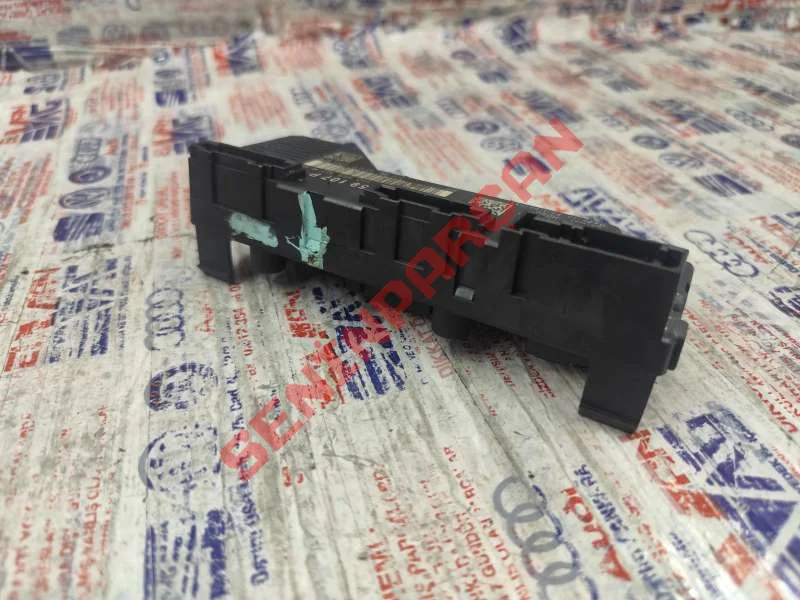 4H0959107P - BAGAJ KAP KONTR ÜNIT