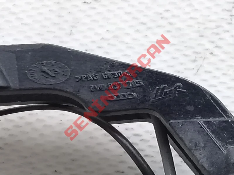 8V0837205 - KAPI KOLU, DIŞ