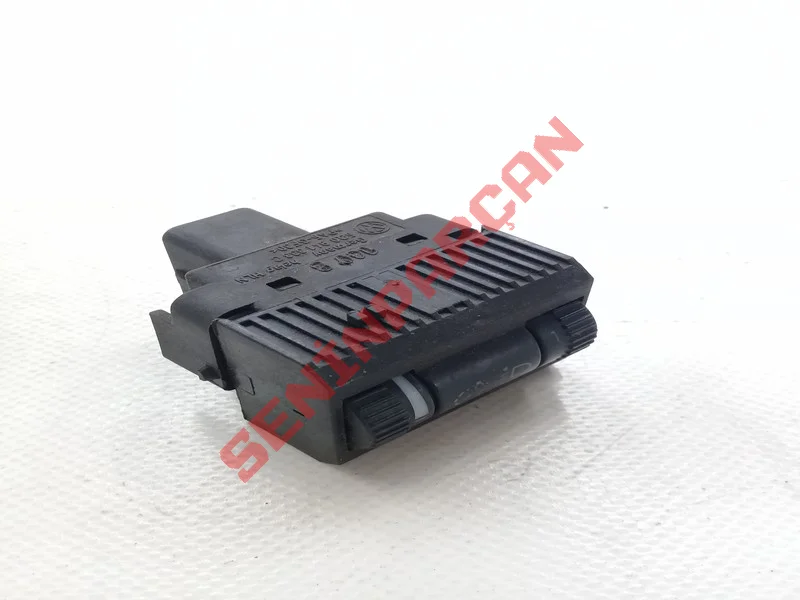 6Q0941333C - GÖSTERGE AYDINLATMASI VE FAR