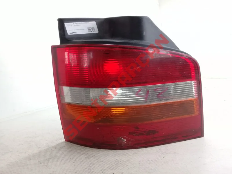 3B5945112H - ARKA SİS LAMBASI BULUNAN