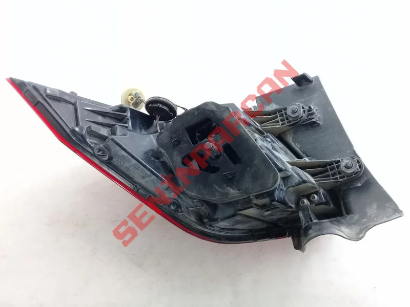 5NA945095B - SOL ARKA DIS LED STOP LAMBASI