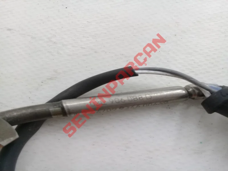 03L906088D - EGZOS SICAKLIK SENSORU